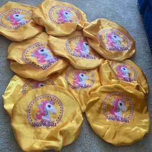 💕🦄 Kids and Adult Bonnets 🤩